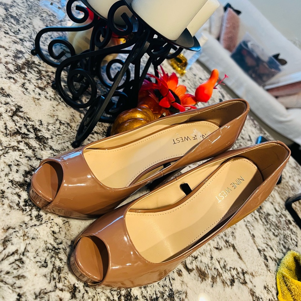 Nine West Peeptoe pumps
